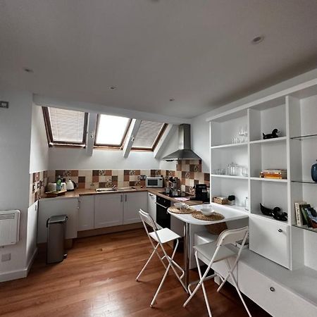 Studio Flat In The Heart Of Hampstead, Лондон Екстер'єр фото