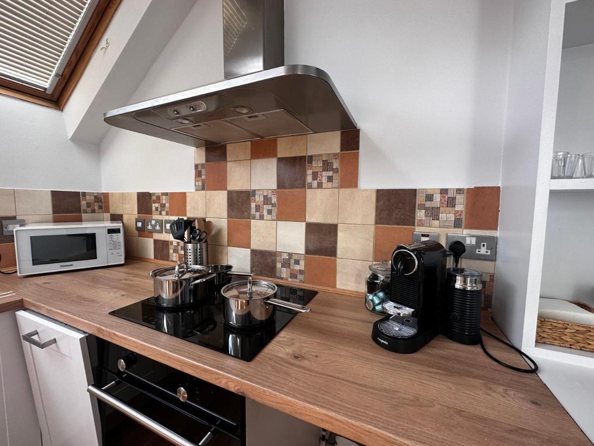 Studio Flat In The Heart Of Hampstead, Лондон Екстер'єр фото